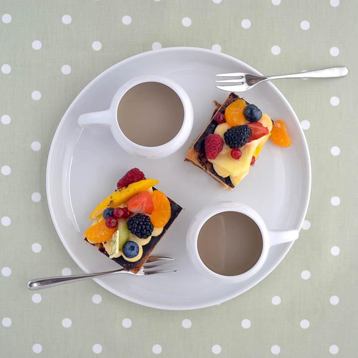 White porcelain EVA teacups sets